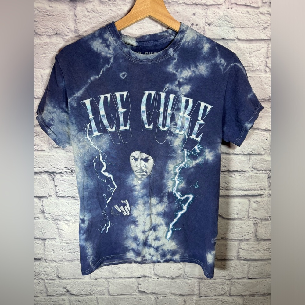 Ice Cube Graphic T-Shirt blue & white tie dye color size small